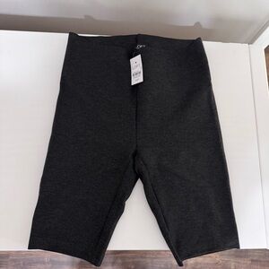 Loft NWT Black/ Heathered Gray Stretchy Biker Summer Shorts